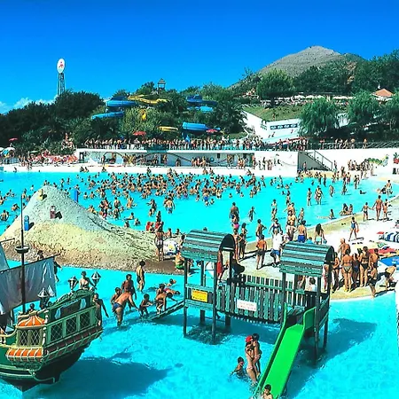 Caravelle Village