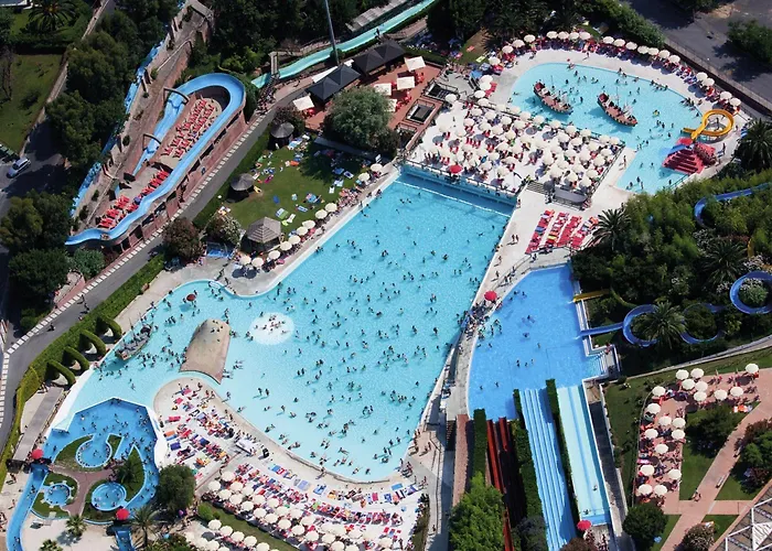 Caravelle Village Kompleks wypoczynkowy Ceriale