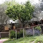 Caravelle Village
