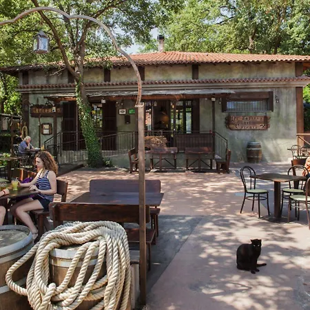 פארק נופש Caravelle Village 3*