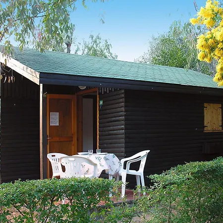 Caravelle Village פארק נופש